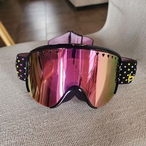 Women's Bolle Ski Snowboard Goggles Mirrored Pink Lens